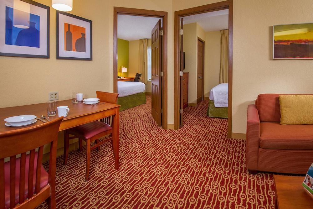 Sonesta Simply Suites Фолс Чърч Екстериор снимка